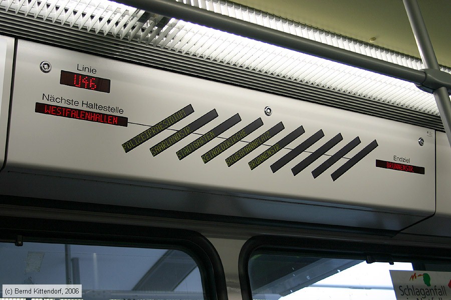 Stadtbahn Dortmund - 361 - Innenansicht 
/ Bild: dortmund361_bk0603130062.jpg