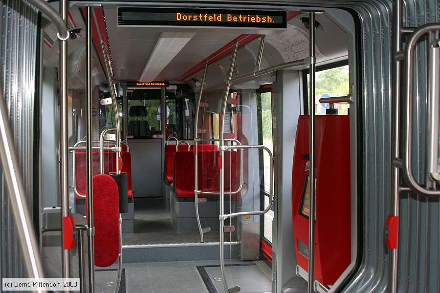 Straßenbahn Dortmund - 1 - Innenansicht
/ Bild: dortmund1_bk0808110250.jpg