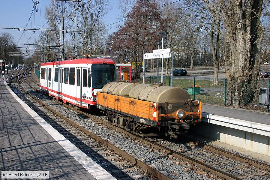 Straßenbahn Dortmund - 919
/ Bild: dortmund919_bk0603130046.jpg