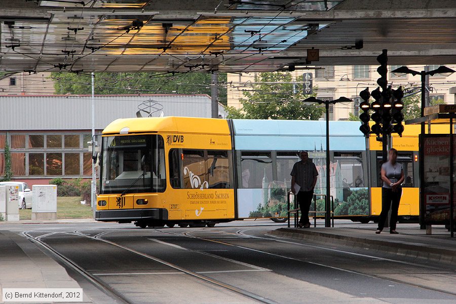 Straßenbahn Dresden - 2707
/ Bild: dresden2707_bk1208160168.jpg