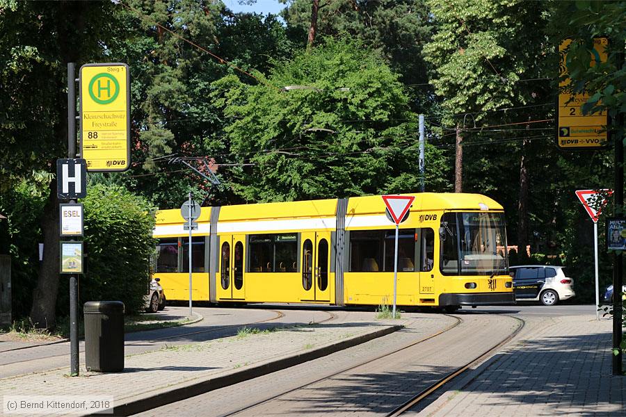 Straßenbahn Dresden - 2707
/ Bild: dresden2707_bk1805310041.jpg Straßenbahn Dresden - 2707
/ Bild: dresden2707_bk1805310041.jpg