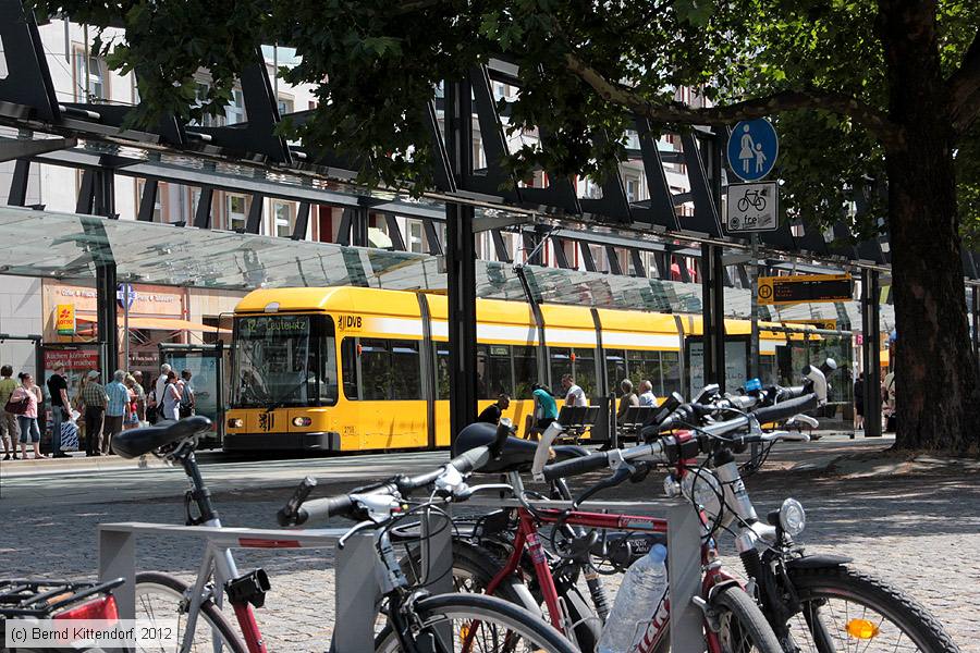 Straßenbahn Dresden - 2708
/ Bild: dresden2708_bk1208180151.jpg
