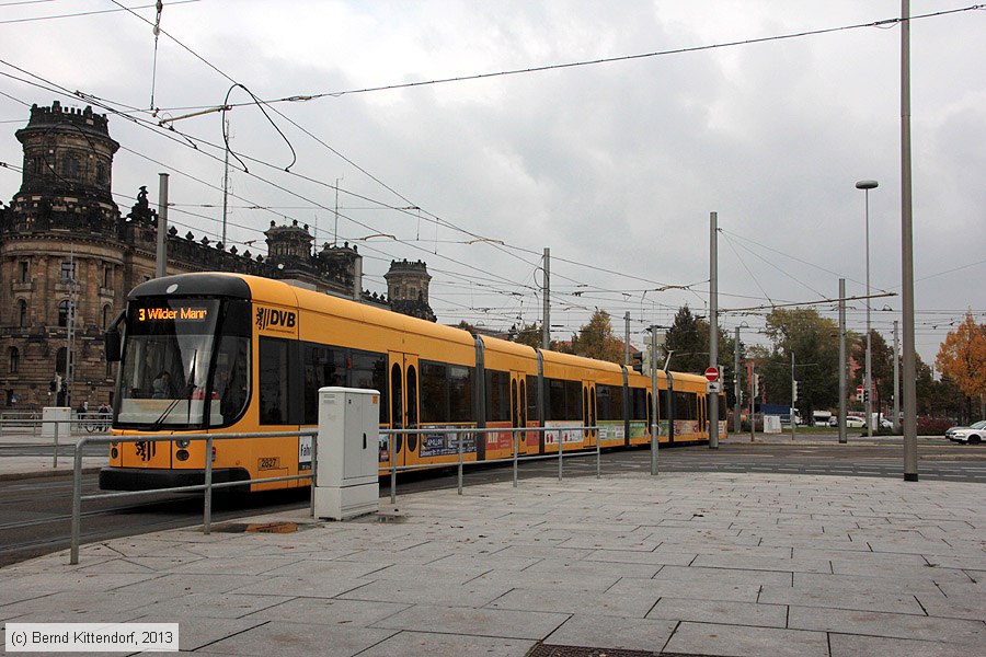 Straßenbahn Dresden - 2827
/ Bild: dresden2827_bk1310160050.jpg Straßenbahn Dresden - 2827
/ Bild: dresden2827_bk1310160050.jpg