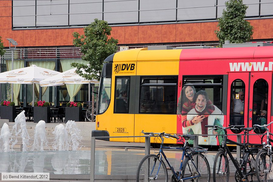 Straßenbahn Dresden - 2828
/ Bild: dresden2828_bk1208180194.jpg Straßenbahn Dresden - 2828
/ Bild: dresden2828_bk1208180194.jpg