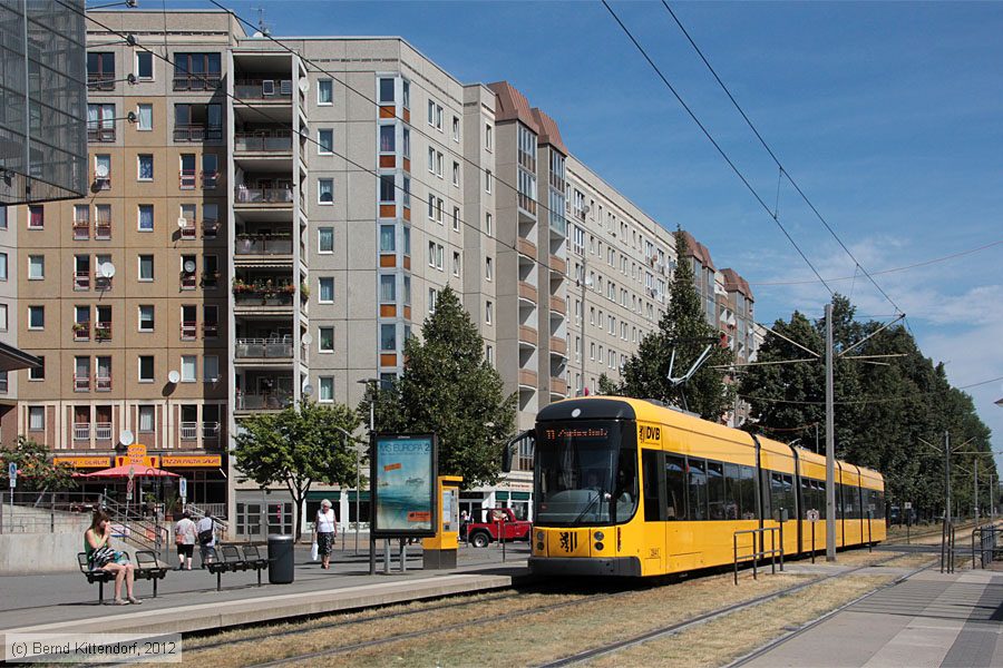 Straßenbahn Dresden - 2841
/ Bild: dresden2841_bk1208180111.jpg
