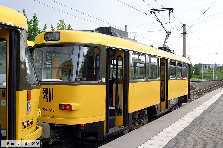 Straßenbahn Dresden - 224 219
/ Bild: dresden224219_bk0605130205.jpg