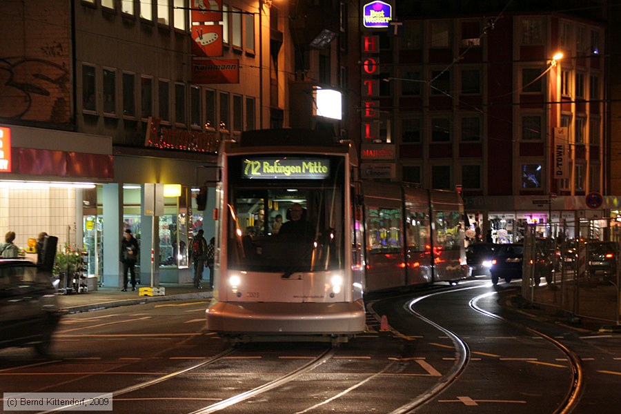Düsseldorf - Straßenbahn - 2003
/ Bild: duesseldorf2003_bk0911240341.jpg