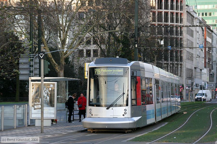 Düsseldorf - Straßenbahn - 2007
/ Bild: duesseldorf2007_bk0911260360.jpg