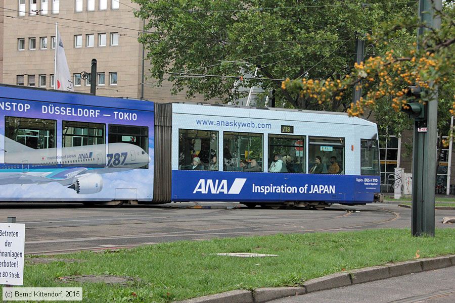 Düsseldorf - Straßenbahn - 2102
/ Bild: duesseldorf2102_bk1508180043.jpg