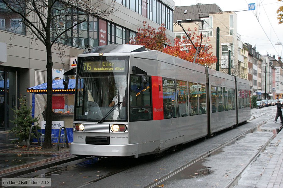 Düsseldorf - Straßenbahn - 2106
/ Bild: duesseldorf2106_bk0911230144.jpg