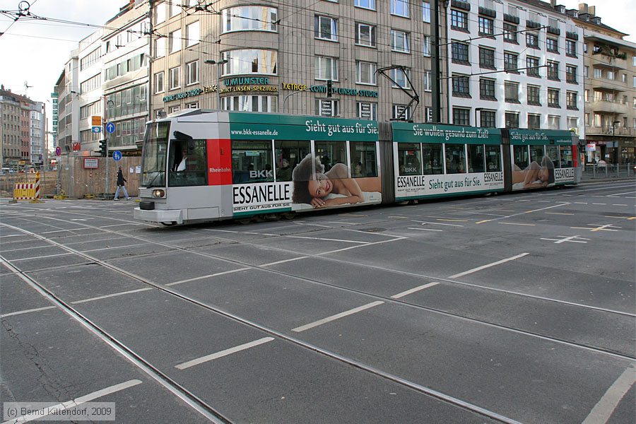 Düsseldorf - Straßenbahn - 2108
/ Bild: duesseldorf2108_bk0911220086.jpg
