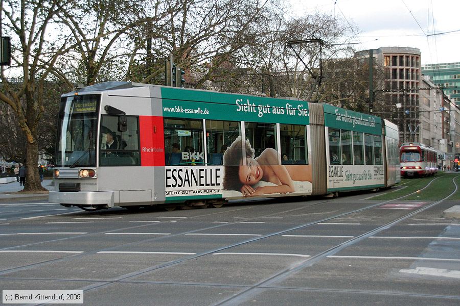 Düsseldorf - Straßenbahn - 2108
/ Bild: duesseldorf2108_bk0911260379.jpg