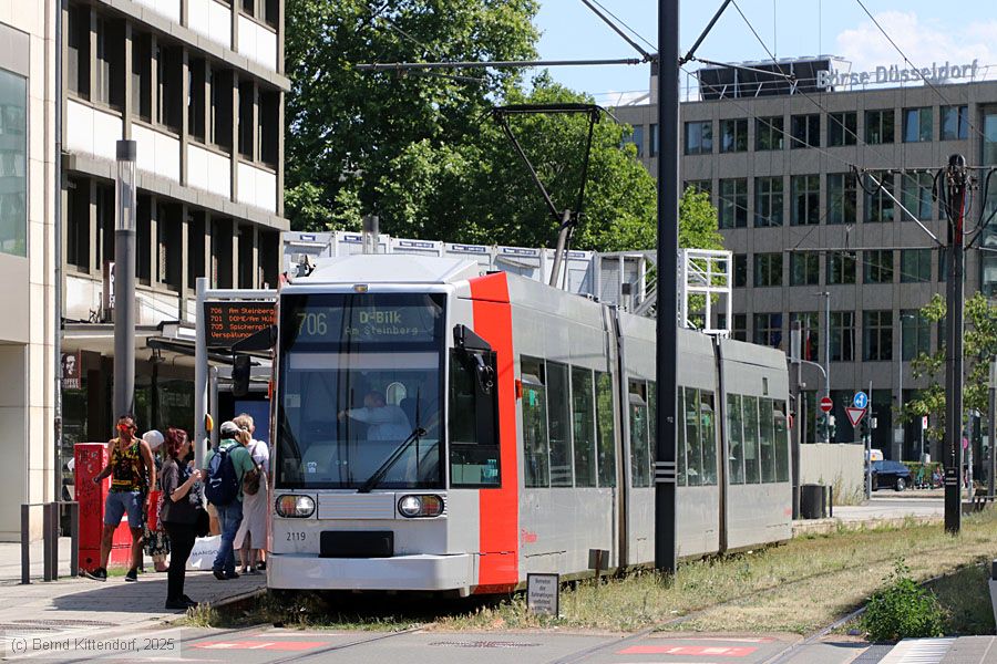 Düsseldorf - Straßenbahn - 2119
/ Bild: duesseldorf2119_bk2507010114.jpg
