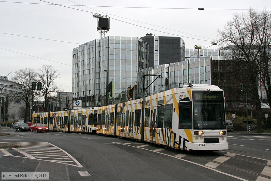 Düsseldorf - Straßenbahn - 2124
/ Bild: duesseldorf2124_bk0911240051.jpg
