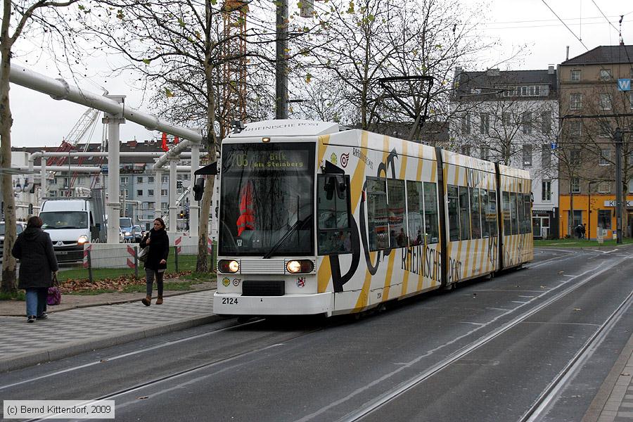 Düsseldorf - Straßenbahn - 2124
/ Bild: duesseldorf2124_bk0911260203.jpg