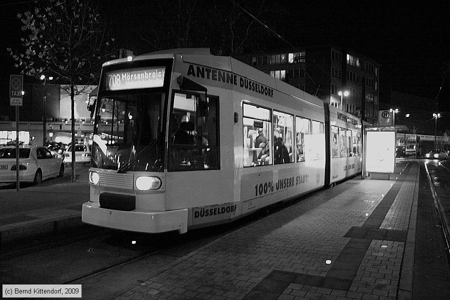 Düsseldorf - Straßenbahn - 2126
/ Bild: duesseldorf2126_bk0911240335.jpg