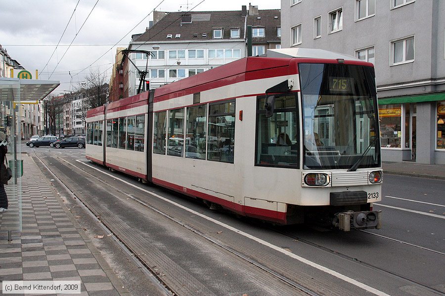 Düsseldorf - Straßenbahn - 2133
/ Bild: duesseldorf2133_bk0911260102.jpg