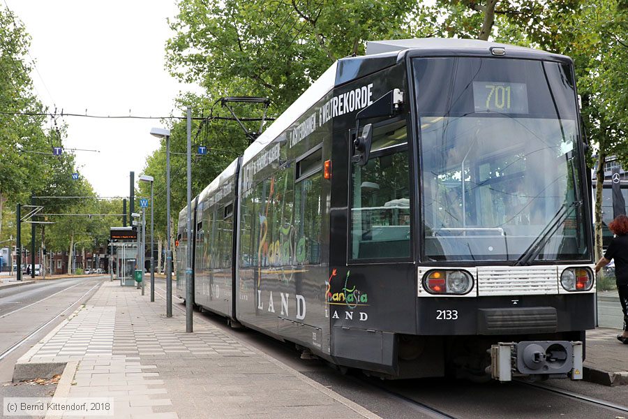 Düsseldorf - Straßenbahn - 2133
/ Bild: duesseldorf2133_bk1807300070.jpg