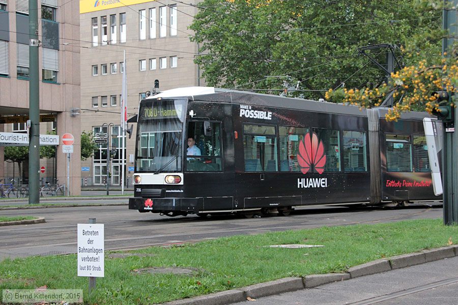 Düsseldorf - Straßenbahn - 2136
/ Bild: duesseldorf2136_bk1508180041.jpg