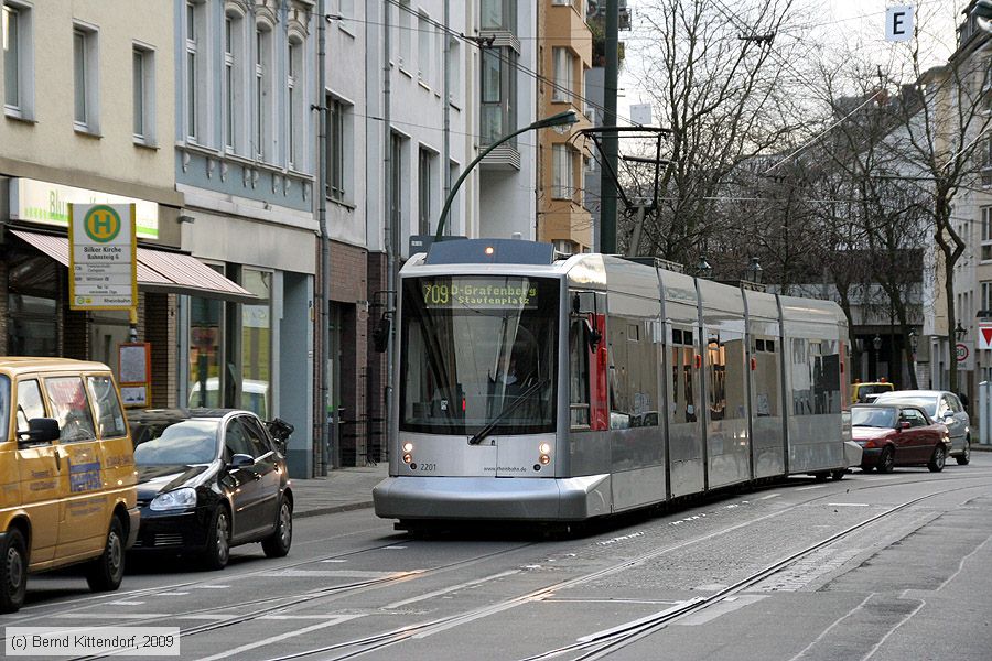 Düsseldorf - Straßenbahn - 2201
/ Bild: duesseldorf2201_bk0911260317.jpg