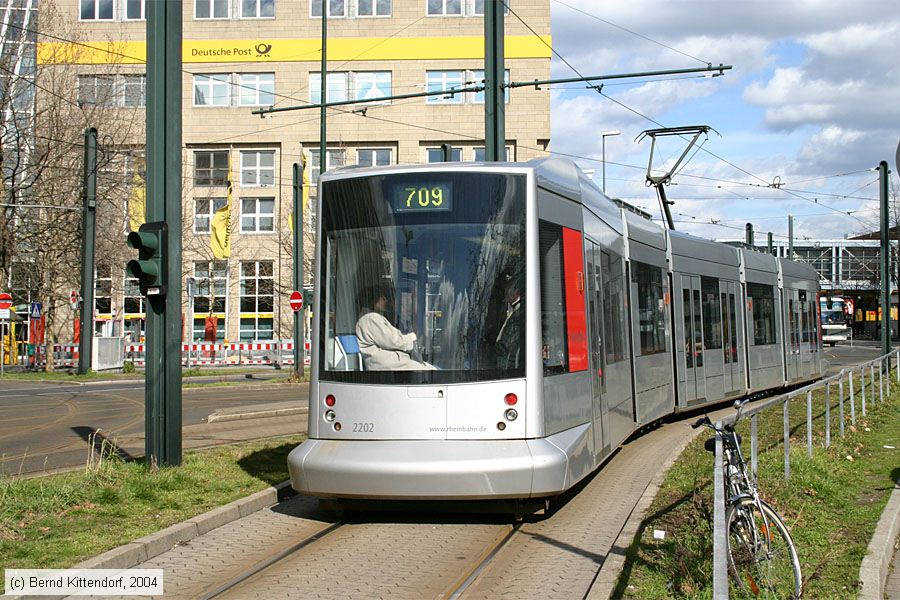 Düsseldorf - Straßenbahn - 2202
/ Bild: duesseldorf2202_e0002487.jpg