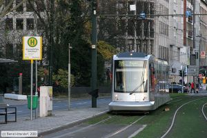 Bild: duesseldorf2215_bk0911260368.jpg - anklicken zum Vergrößern