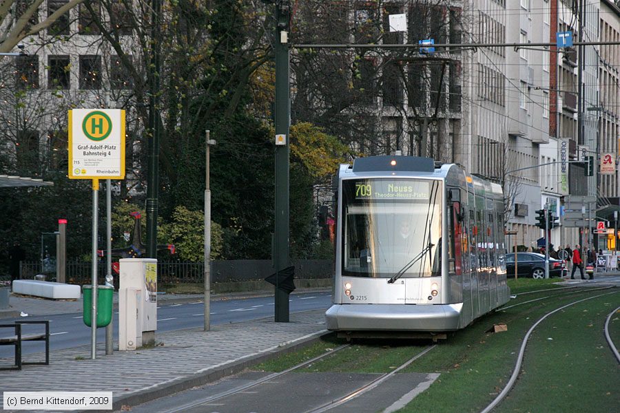 Düsseldorf - Straßenbahn - 2215
/ Bild: duesseldorf2215_bk0911260368.jpg