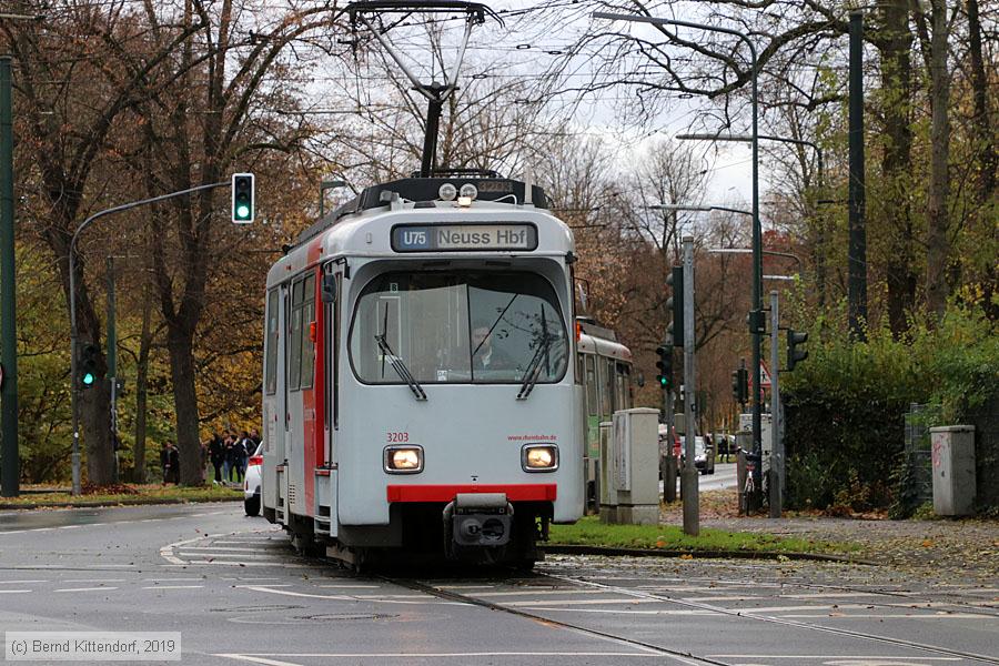 D&uuml;sseldorf - Stadtbahn - 3203
/ Bild: duesseldorf3203_bk1911270151.jpg