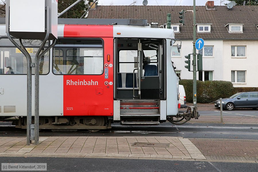 D&uuml;sseldorf - Stadtbahn - 3225
/ Bild: duesseldorf3225_bk1911270181.jpg