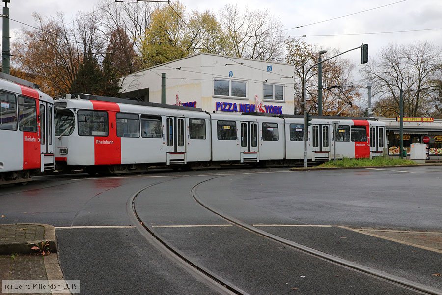 Düsseldorf - Stadtbahn - 3225
/ Bild: duesseldorf3225_bk1911270186.jpg Düsseldorf - Stadtbahn - 3225
/ Bild: duesseldorf3225_bk1911270186.jpg