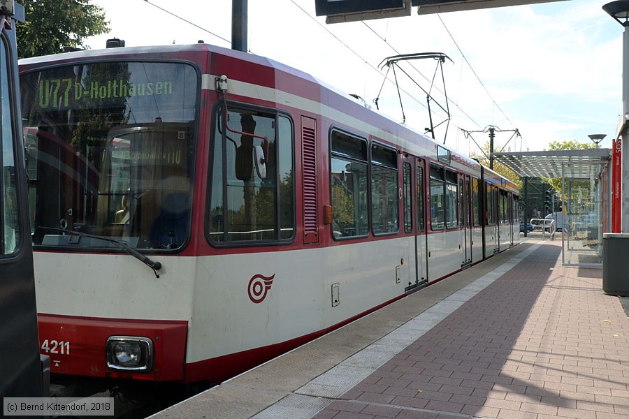 Düsseldorf - Stadtbahn - 4211
/ Bild: duesseldorf4211_bk1807310001.jpg