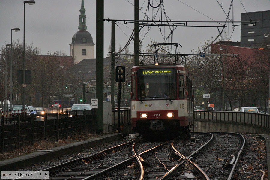 Düsseldorf - Stadtbahn - 4228
/ Bild: duesseldorf4228_bk0911240287.jpg