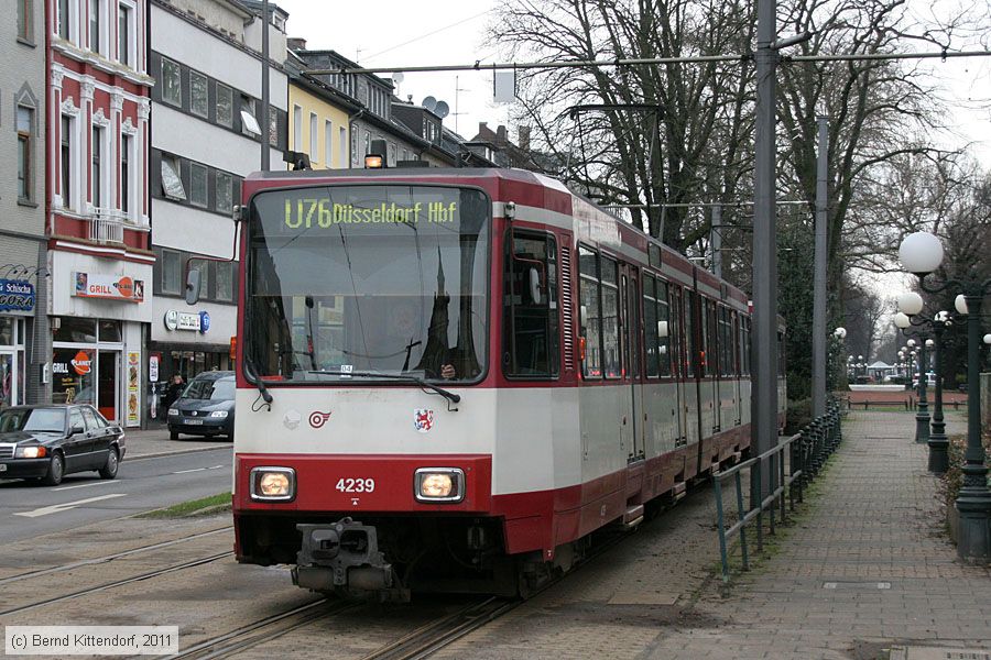 Düsseldorf - Stadtbahn - 4239
/ Bild: duesseldorf4239_bk1102150351.jpg