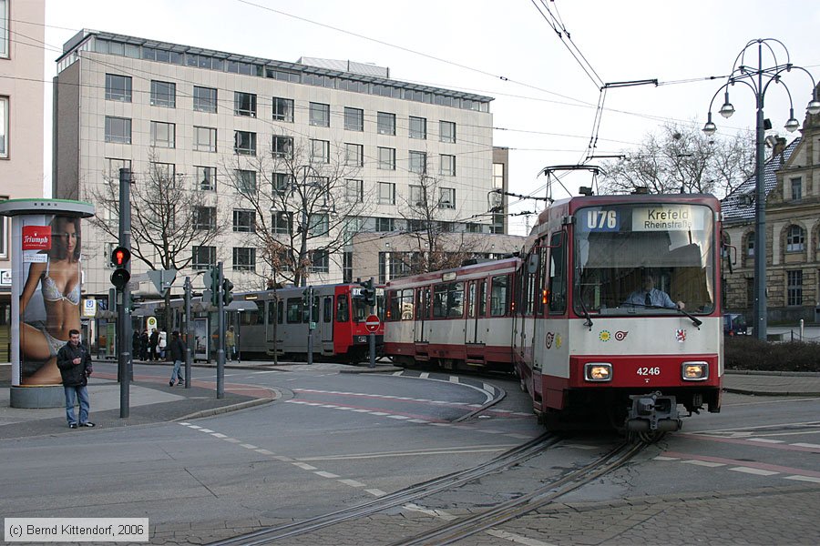 Düsseldorf - Stadtbahn - 4246
/ Bild: duesseldorf4246_bk0603120130.jpg