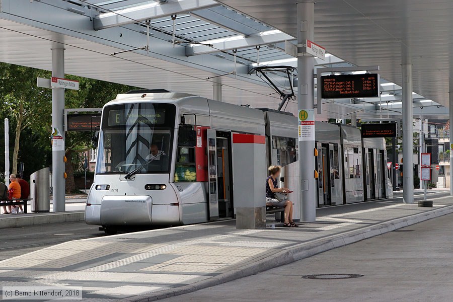 Düsseldorf - Straßenbahn - 3301
/ Bild: duesseldorf3301_bk1807310171.jpg