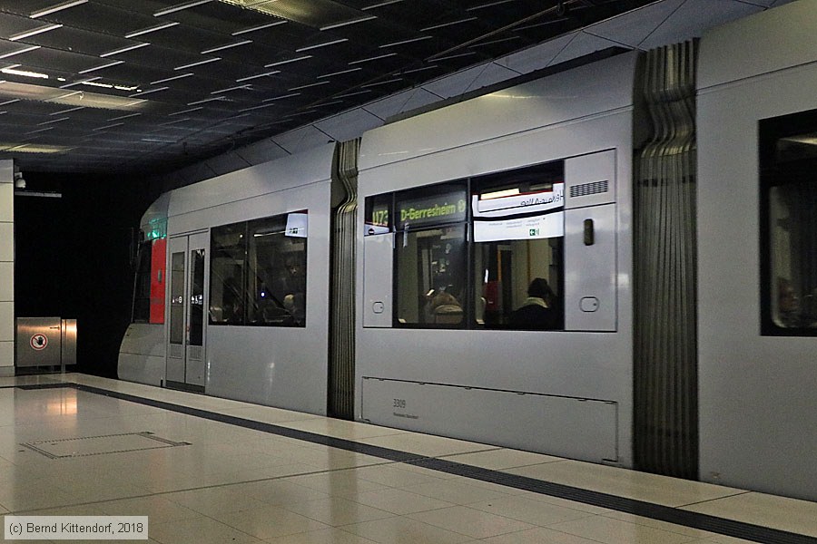 Düsseldorf - Straßenbahn - 3309
/ Bild: duesseldorf3309_bk1801300158.jpg