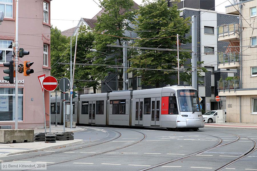 Düsseldorf - Straßenbahn - 3326
/ Bild: duesseldorf3326_bk1807310180.jpg