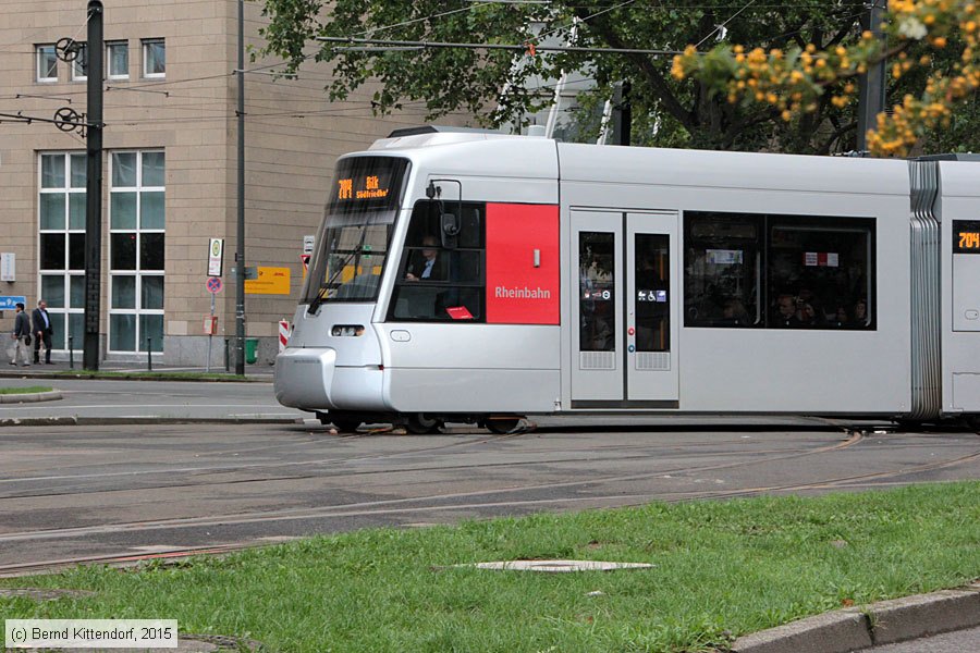 Düsseldorf - Straßenbahn - 3357
/ Bild: duesseldorf3357_bk1508180044.jpg