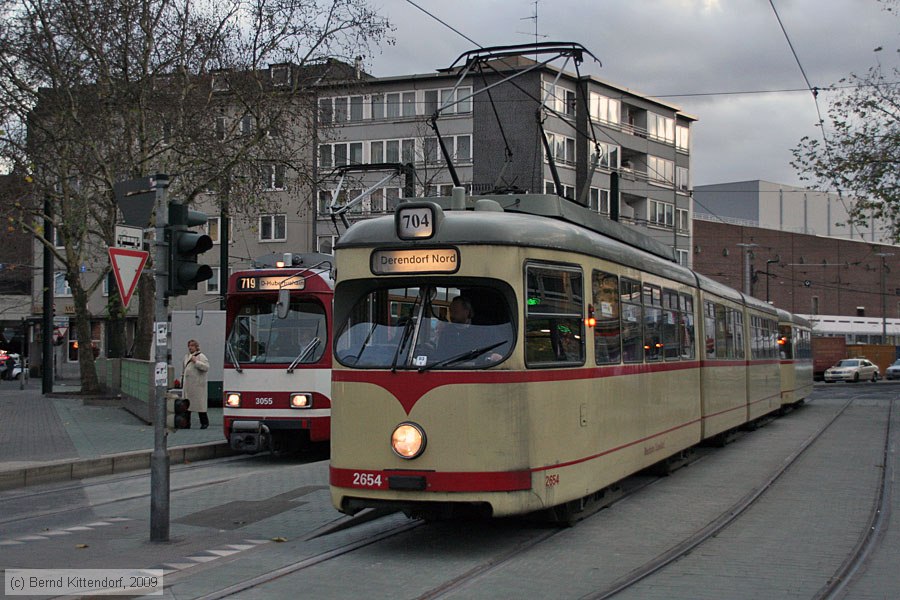 D&uuml;sseldorf - Stra&szlig;enbahn - 2654
/ Bild: duesseldorf2654_bk0911260421.jpg