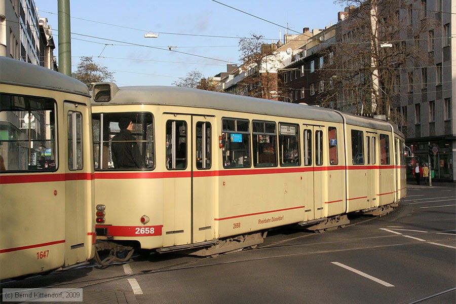 Düsseldorf - Straßenbahn - 2658
/ Bild: duesseldorf2658_bk0911260012.jpg