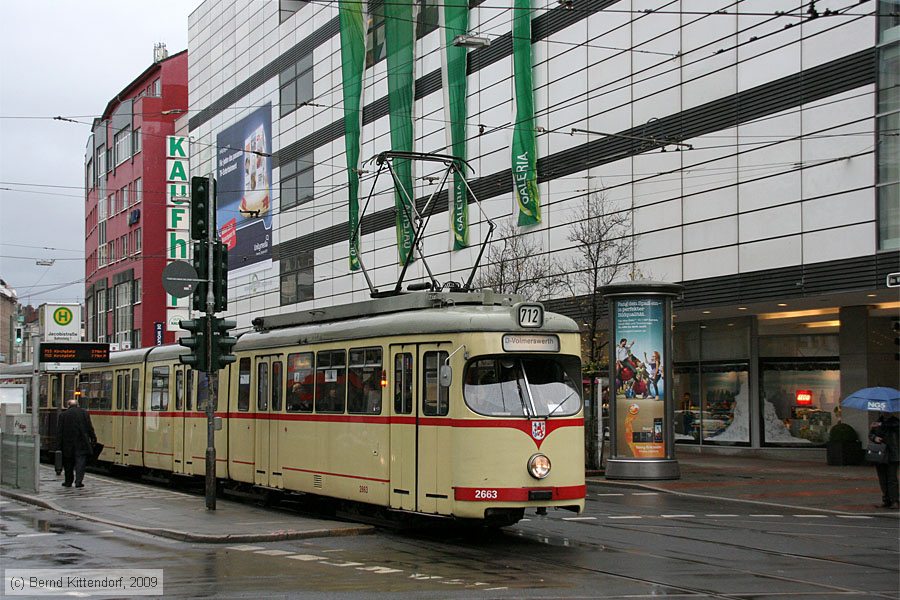 D&uuml;sseldorf - Stra&szlig;enbahn - 2663
/ Bild: duesseldorf2663_bk0911230197.jpg