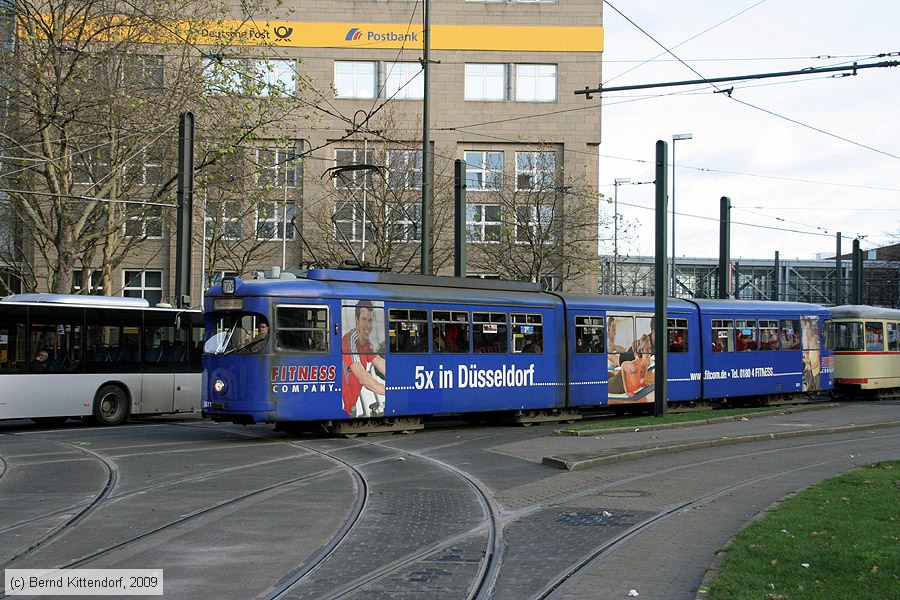 D&uuml;sseldorf - Stra&szlig;enbahn - 2671
/ Bild: duesseldorf2671_bk0911260018.jpg