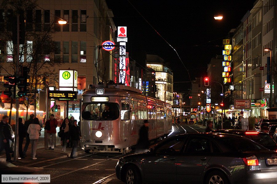 Düsseldorf - Straßenbahn - 2967
/ Bild: duesseldorf2967_bk0911240342.jpg