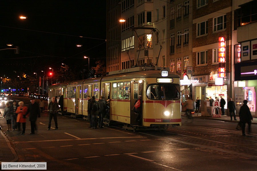 Düsseldorf - Straßenbahn - 2968
/ Bild: duesseldorf2968_bk0911240376.jpg Düsseldorf - Straßenbahn - 2968
/ Bild: duesseldorf2968_bk0911240376.jpg