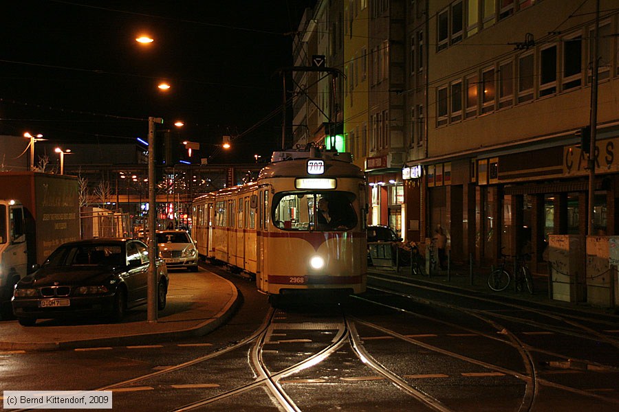 D&uuml;sseldorf - Stra&szlig;enbahn - 2968
/ Bild: duesseldorf2968_bk0911250291.jpg