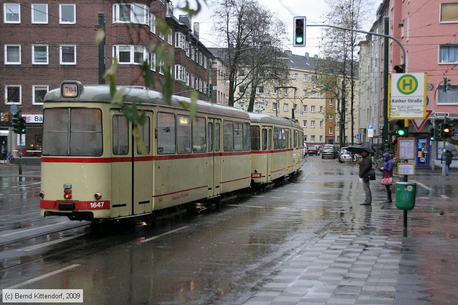 Düsseldorf - Straßenbahn - 1647
/ Bild: duesseldorf1647_bk0911230115.jpg