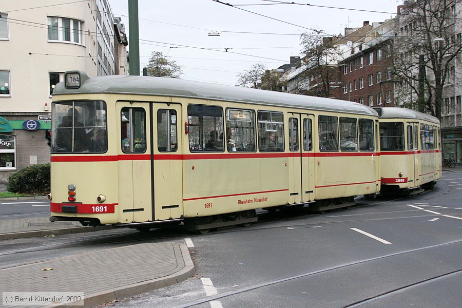 Düsseldorf - Straßenbahn - 1691
/ Bild: duesseldorf1691_bk0911240030.jpg