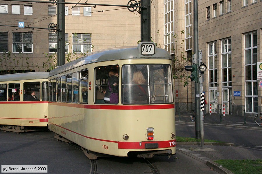 Düsseldorf - Straßenbahn - 1700
/ Bild: duesseldorf1700_bk0911260017.jpg