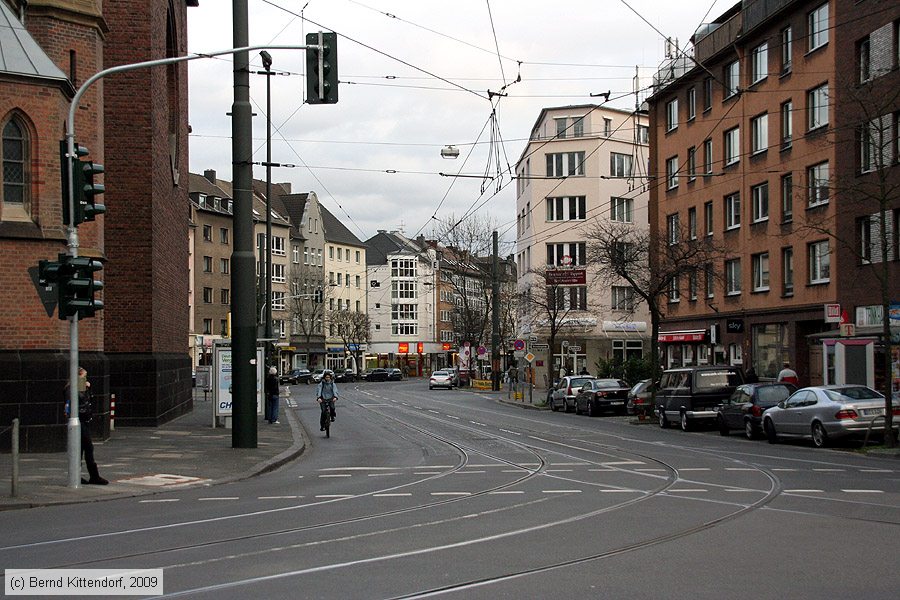 Düsseldorf - Straßenbahn - Anlagen
/ Bild: duesseldorfanlagen_bk0911260321.jpg