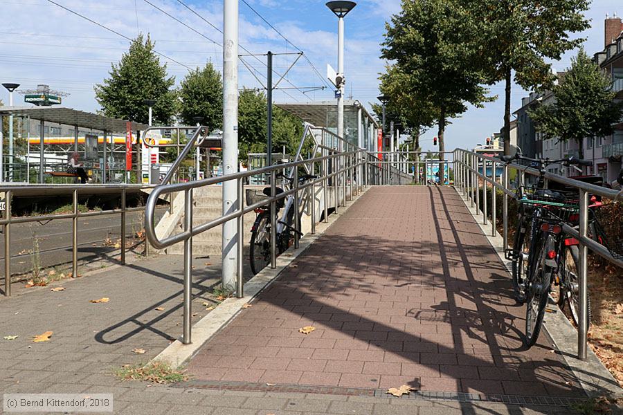 Düsseldorf - Stadtbahn - Anlagen
/ Bild: duesseldorfanlagen_bk1807310006.jpg